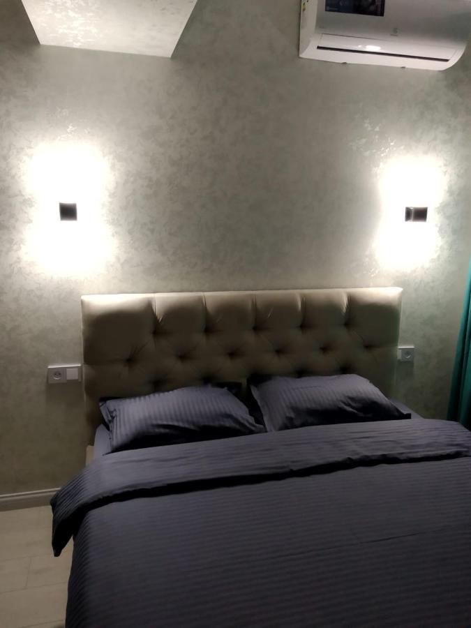 Apartamento Молодежный Almatý Exterior foto